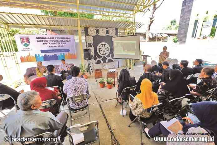 kampung_rsz SINERGI : Semua komponen yang terlibat dalam Tim SIDa bersinergi memajukan Kampung Tidar Campur yang dijadikan destinasi wisata berbasis teknologi dan informasi.(Dok Humas Pemkot Magelang)