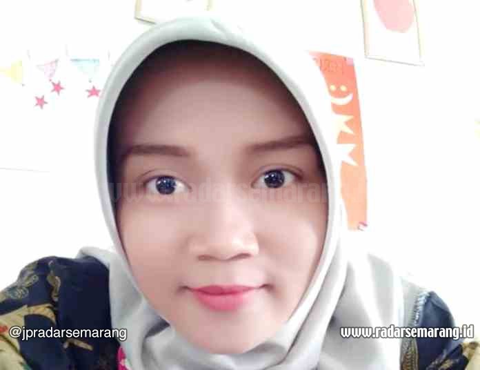 Eva Novieyanti_rsz Oleh : Eva Novieyanti, S.Pd.SD