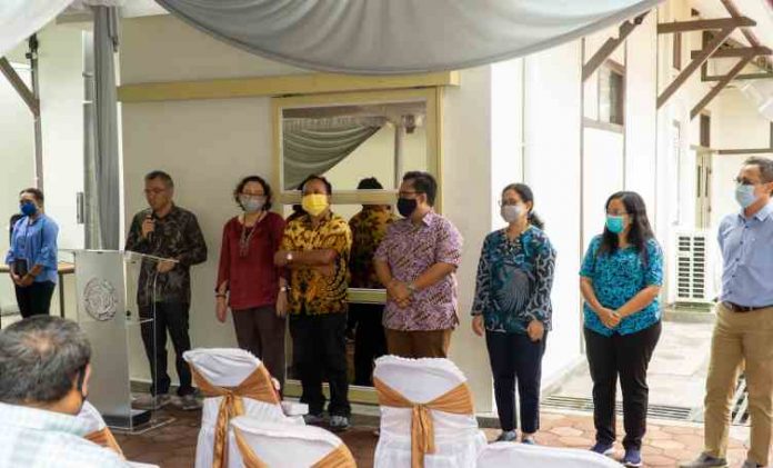 KEAMANAN TINGGI : Ibadah Syukur atas diresmikannya Laboratorium Biomolekuler BSL 3 UKSW Salatiga yang mampu menguji sampel Covid-19. (DOK HUMAS UKSW SALATIGA)