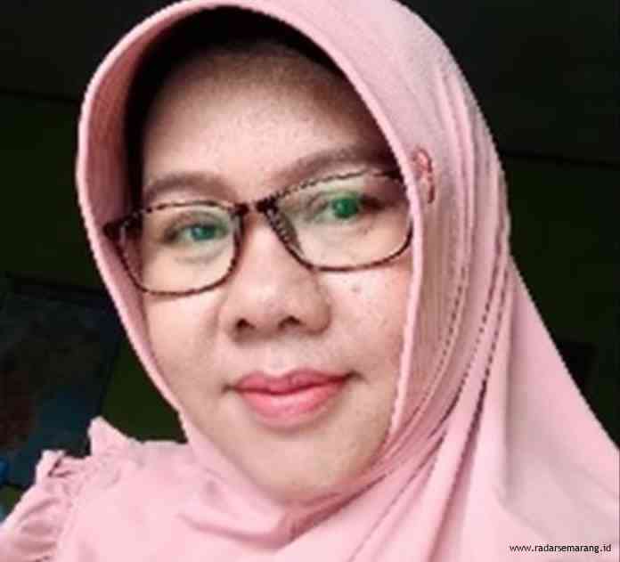 Sunarsih_rsz Sunarsih,S.Pd.SD