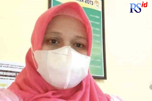 Ratna Wulandari,S Pd_rsz Ratna Wulandari,S Pd