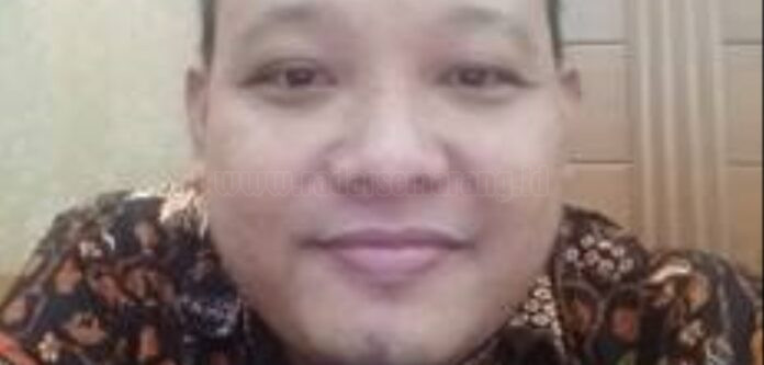 Oleh : Ade Rendra Widya Saputra, S.Pd.